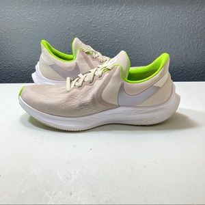 Nike Air Zoom Winflo 6 Green/Desert Sand Tan SZ 10 AQ7497 003 Men's running.
